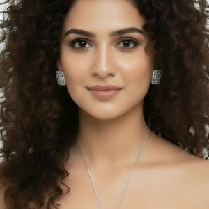 Kazaara | The Glacial Grid Pendant Set