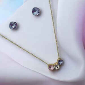 Kazaara | Aurora Glow Pendant Set