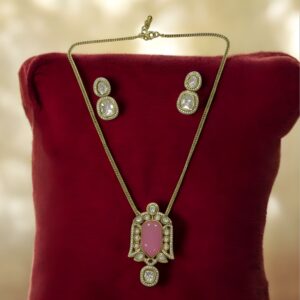 Kazaara | Rose Vintage AD Pendant Set