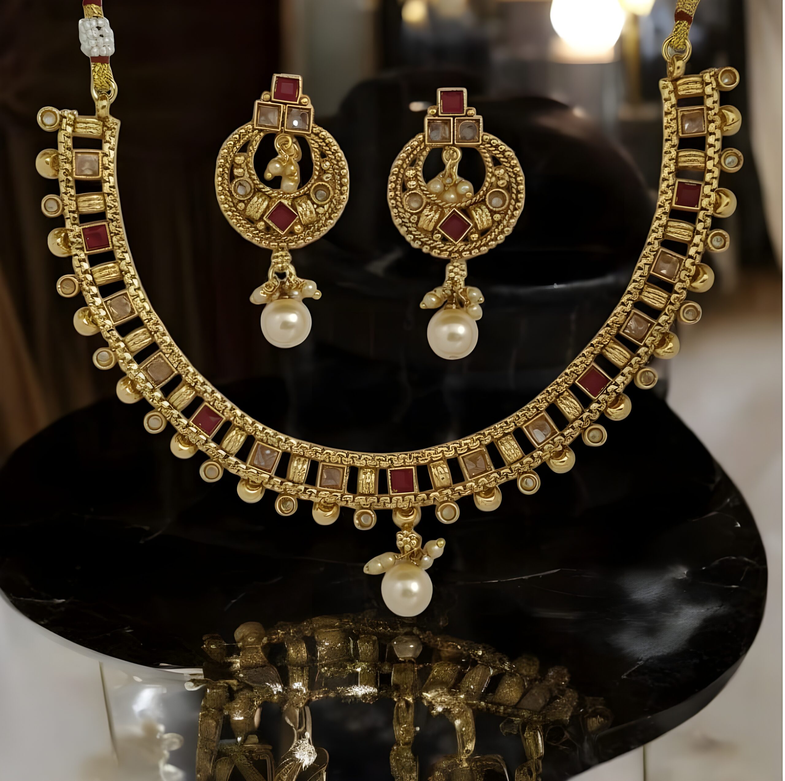 Kazaara | Heritage Garnet Necklace Set - Image 3