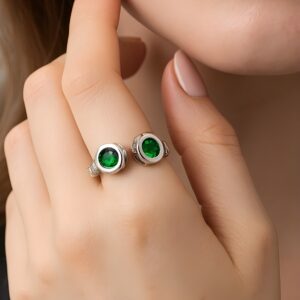 Kazaara | Emerald Duo Adjustable Ring