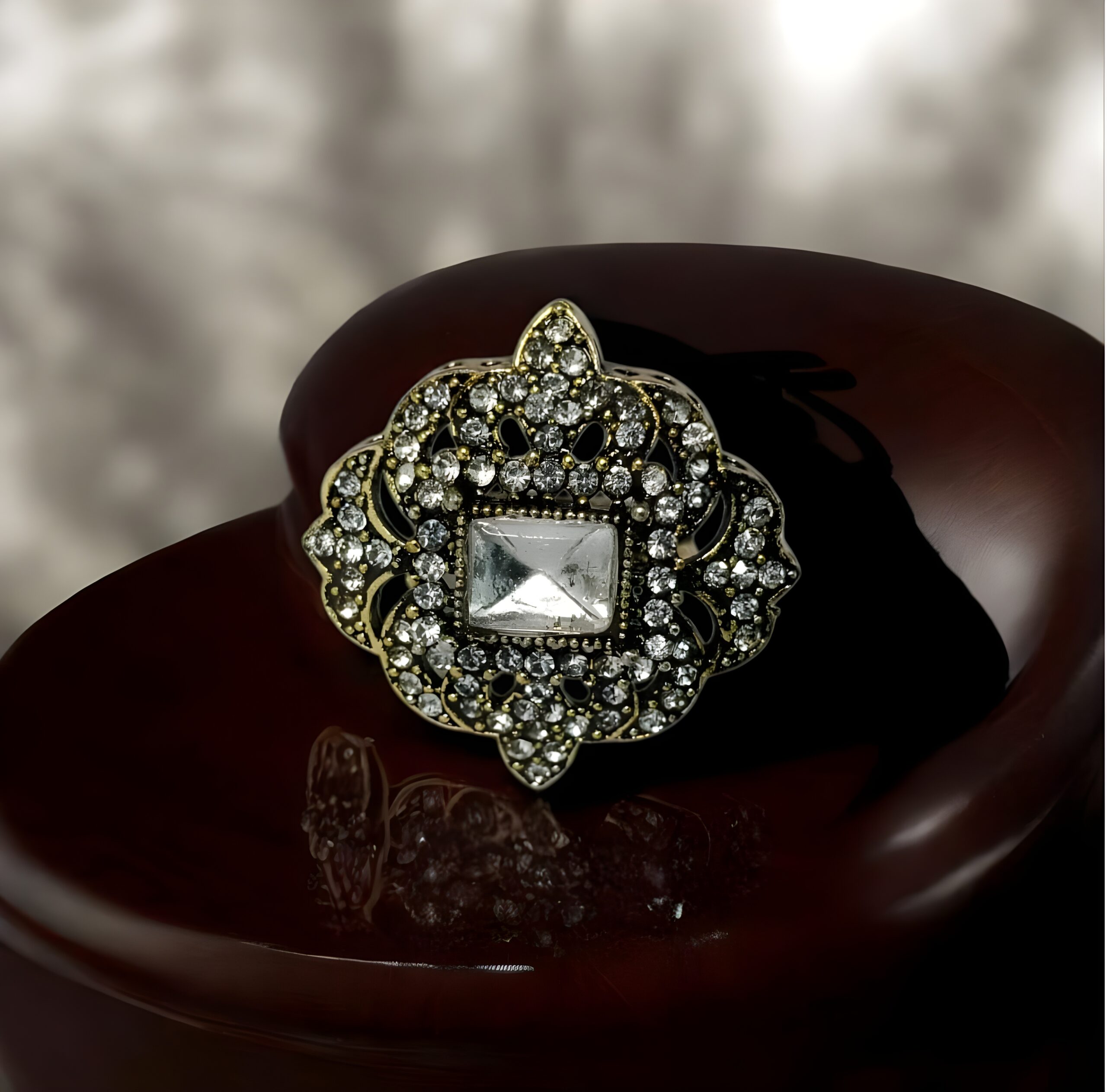 Kazaara | Diamond Cluster Adjustable Ring - Image 2